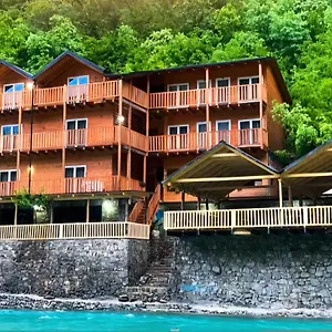  Bed & Breakfast Livadhi Komani